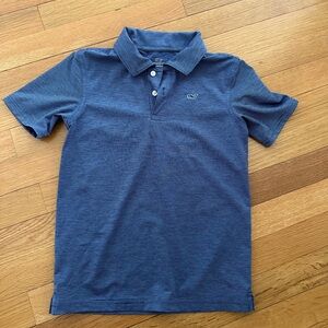 Vineyard Vines size 6 boys shirt.